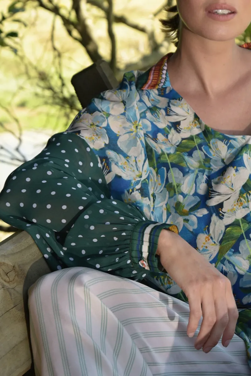 A Fresh Take Top By Curate Trelise Cooper