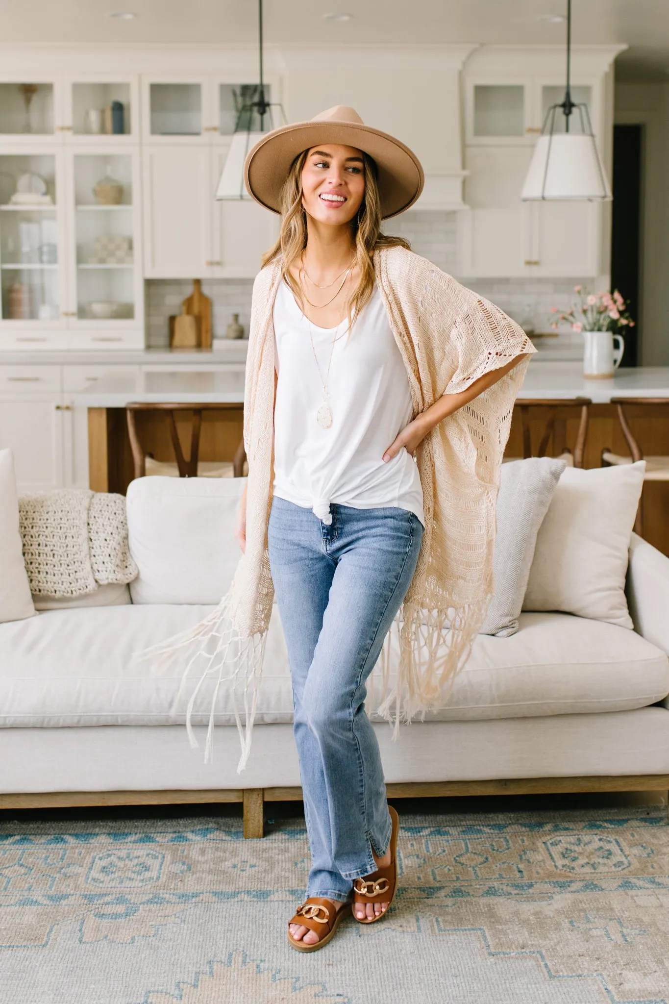 Breezy Air Tee In White - 4/14/2022