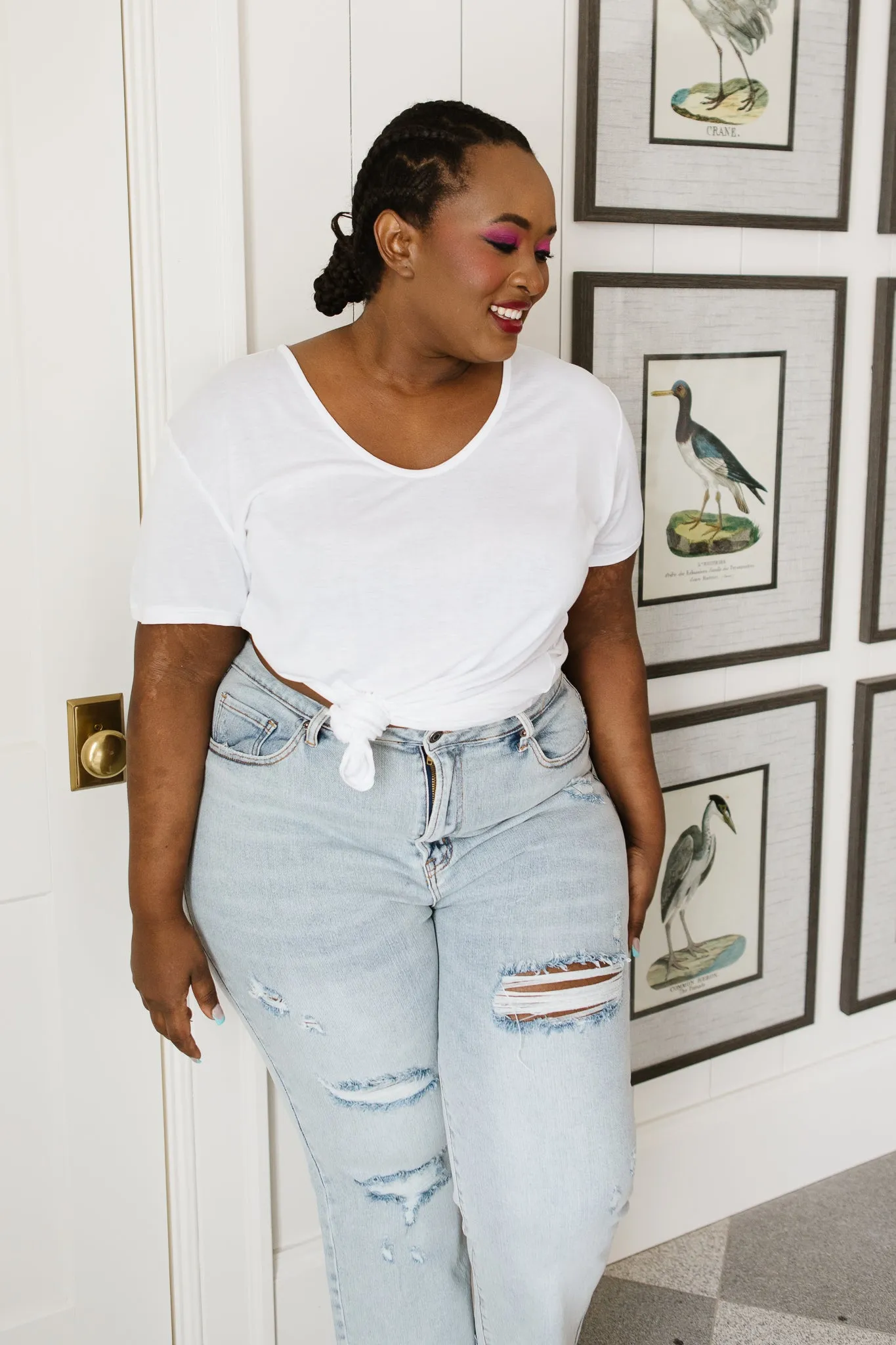Breezy Air Tee In White - 4/14/2022
