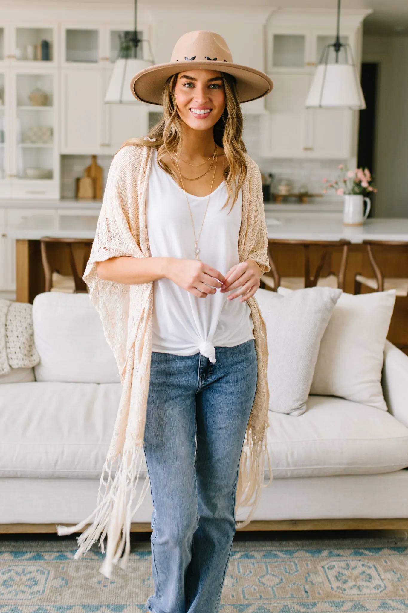 Breezy Air Tee In White - 4/14/2022