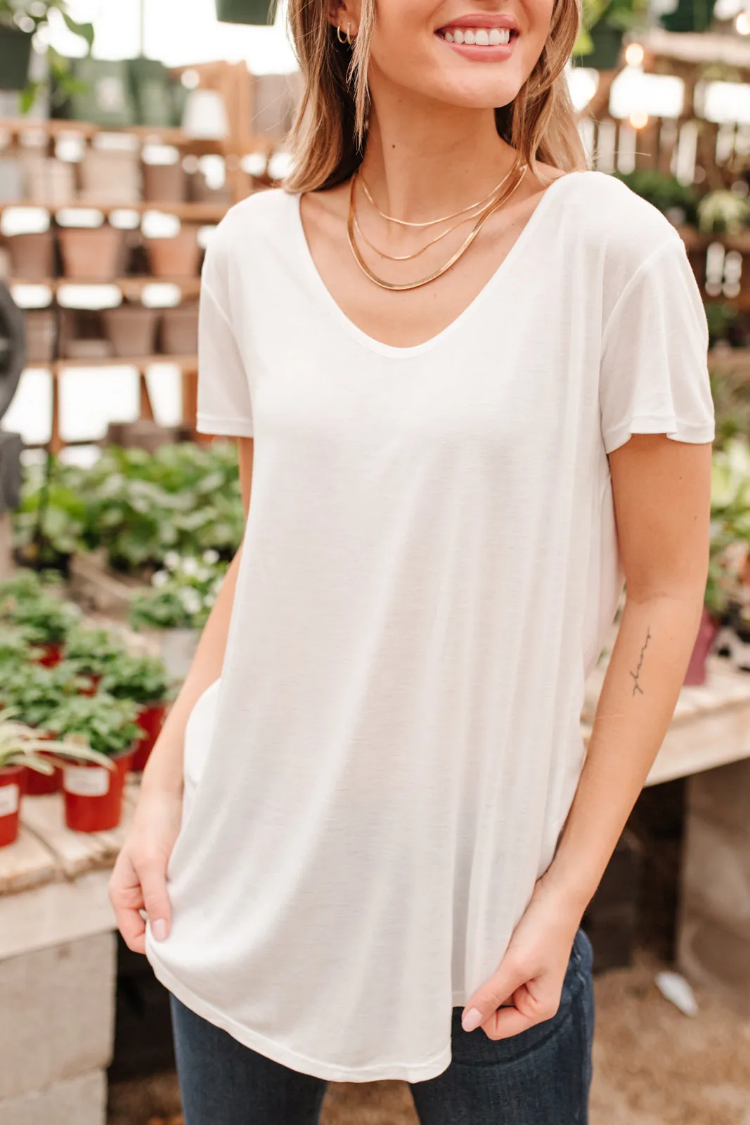Breezy Air Tee In White - 4/14/2022