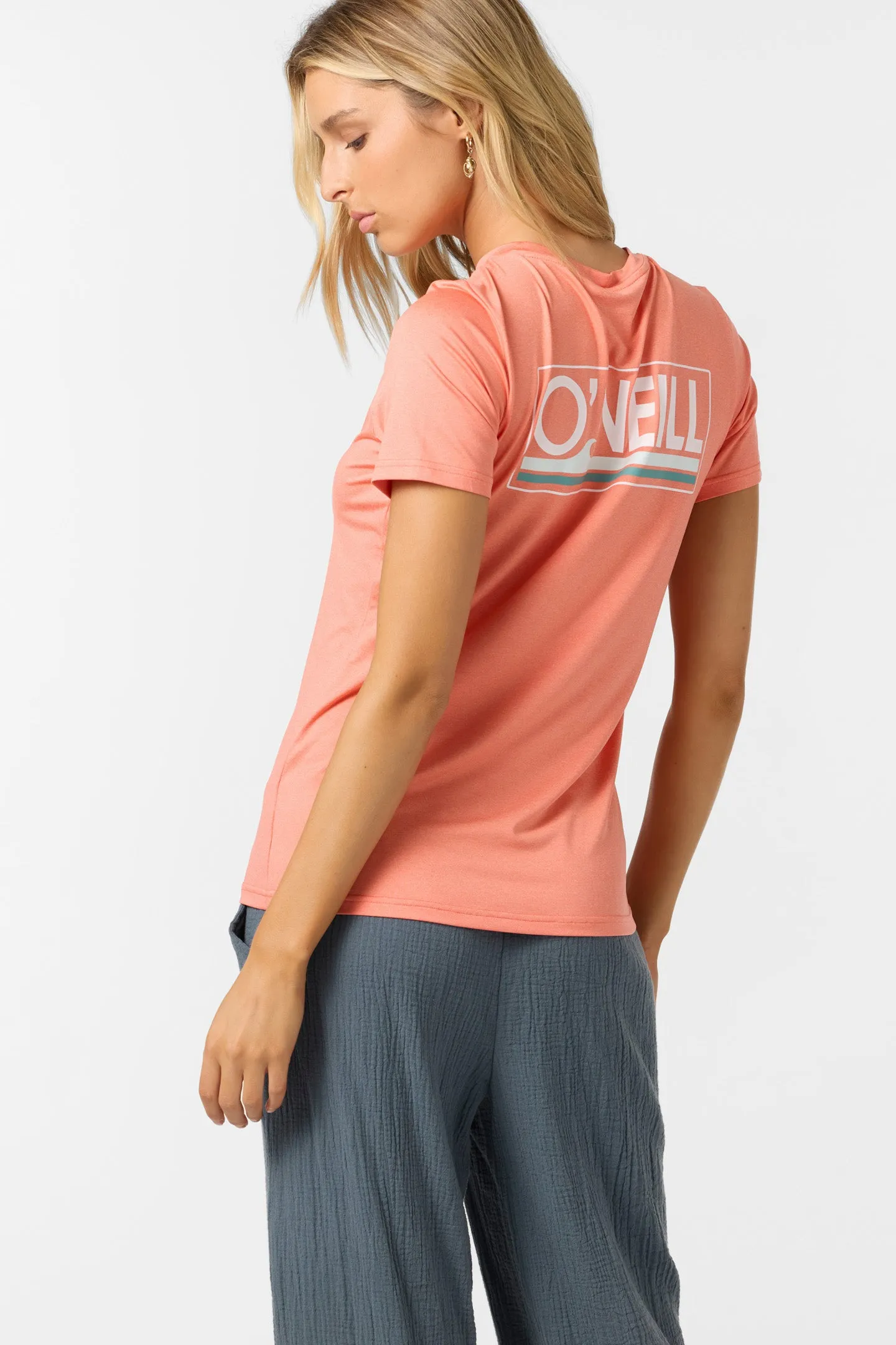 BREEZY UPF SHORT SLEEVE TOP