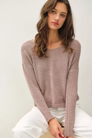 BREEZY V-NECK CASUAL SWEATER