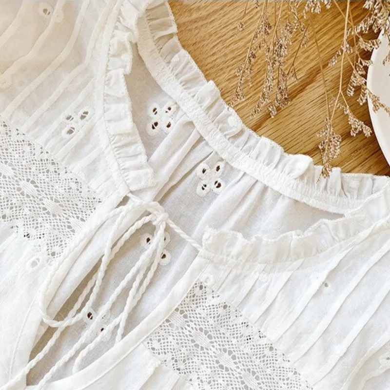 Light and Breezy Bohemian V-Neck Summer Floral Blouse