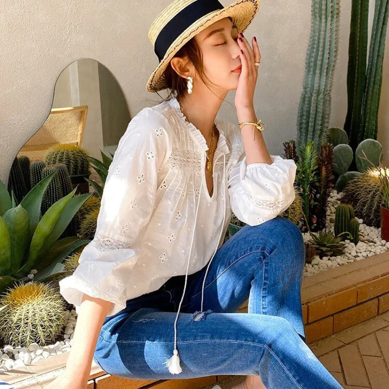 Light and Breezy Bohemian V-Neck Summer Floral Blouse