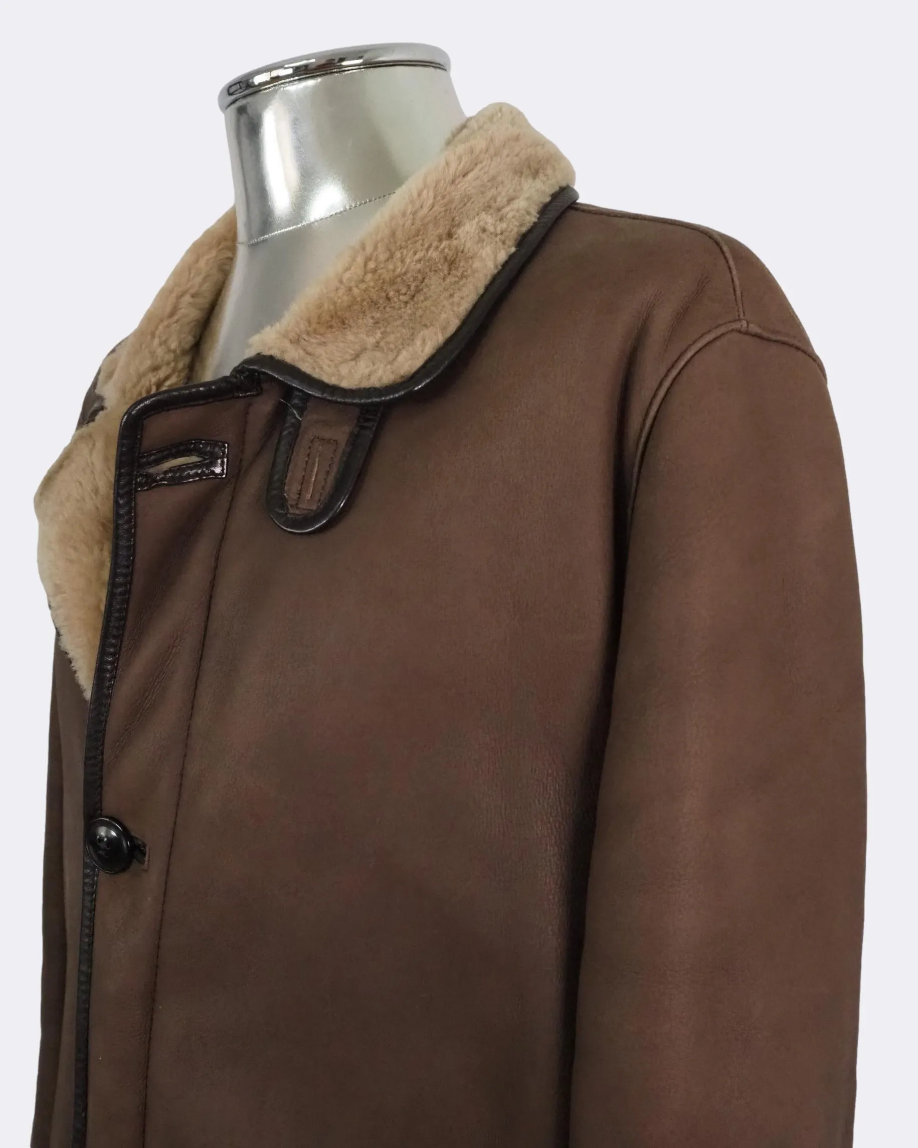 Luxurious Zip-front Lambskin Shearling jacket