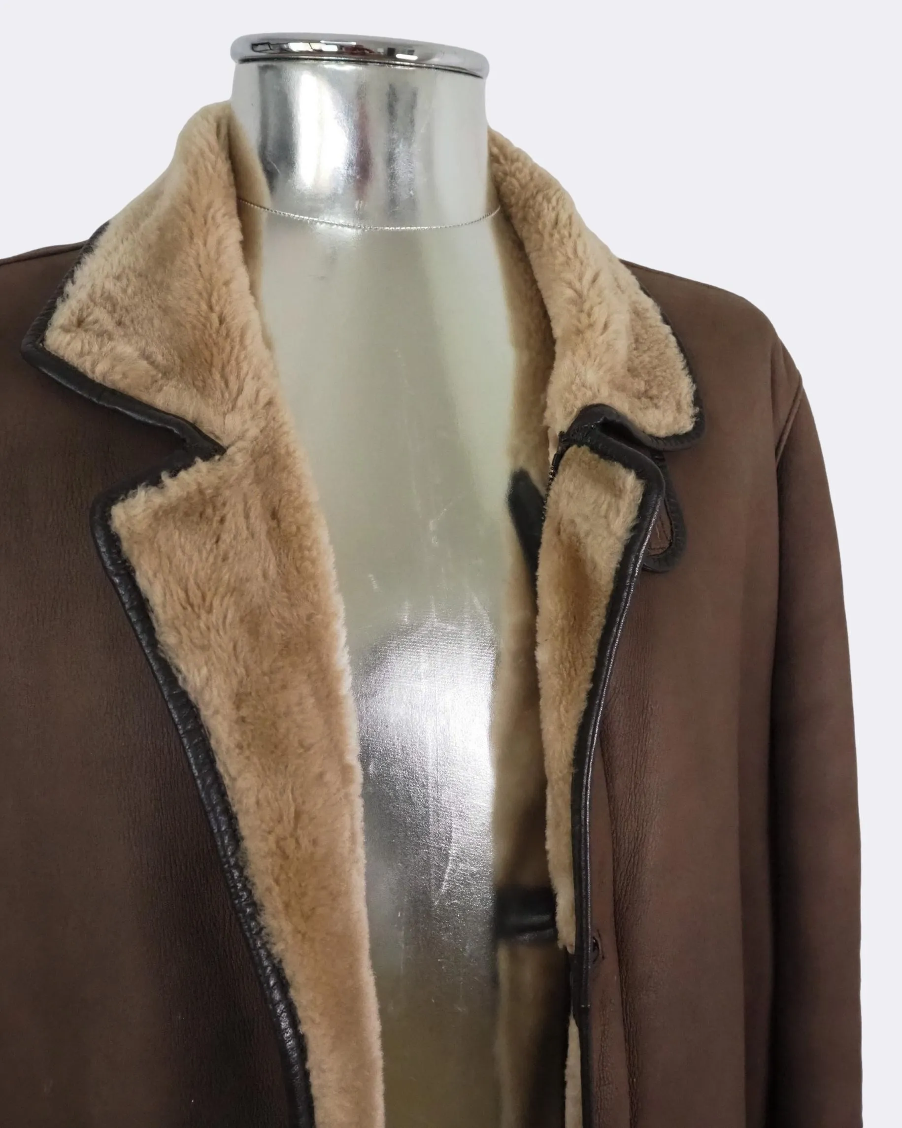 Luxurious Zip-front Lambskin Shearling jacket