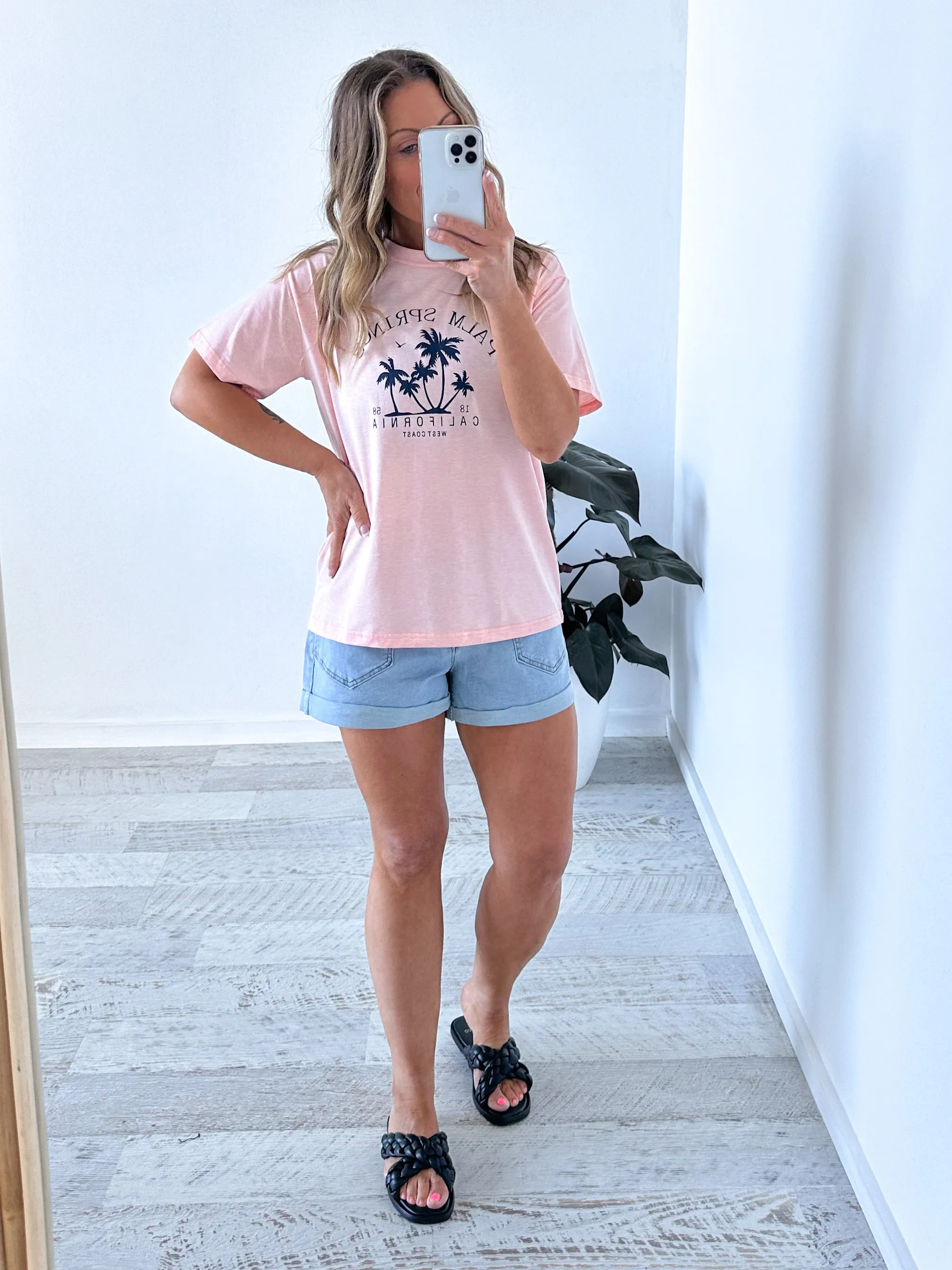 Palm Springs Tee - Pink