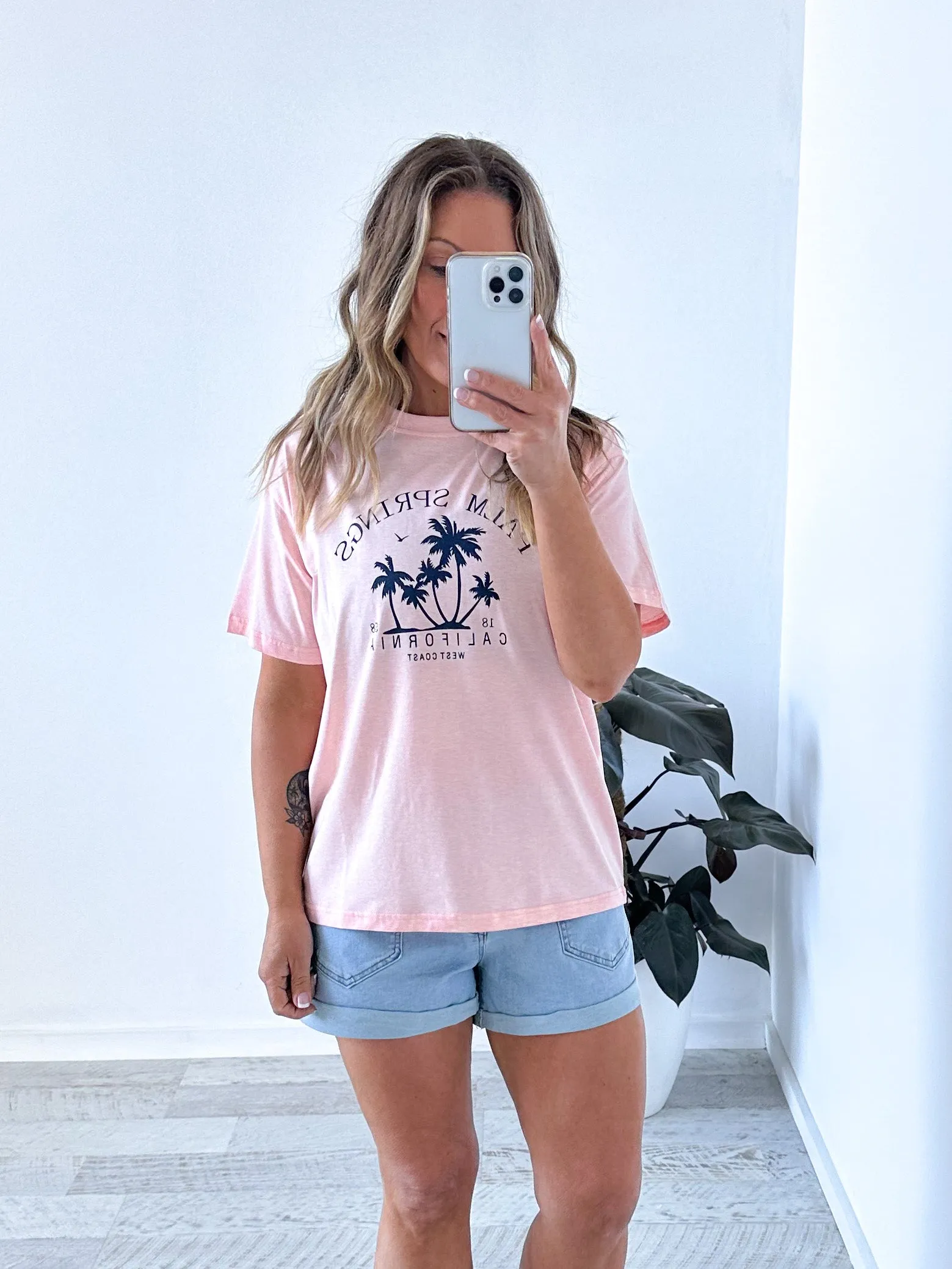 Palm Springs Tee - Pink
