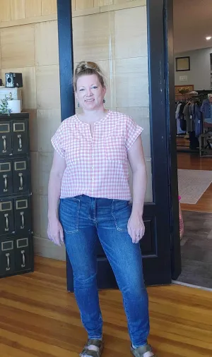 PINK AND WHITE GINGHAM BLOUSE