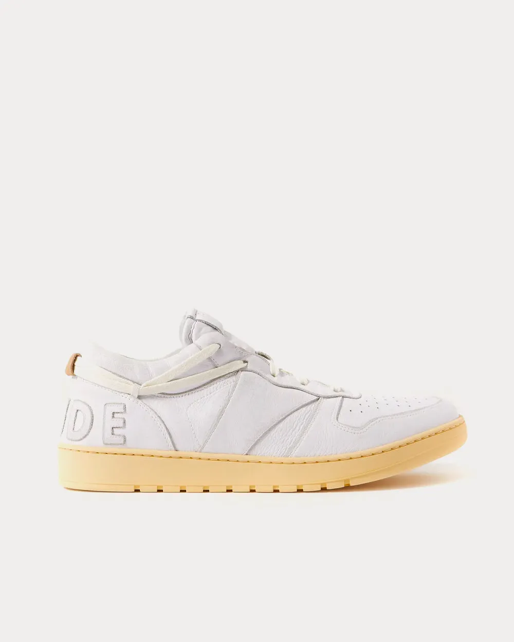 Rhecess Distressed Leather White Low Top Sneakers