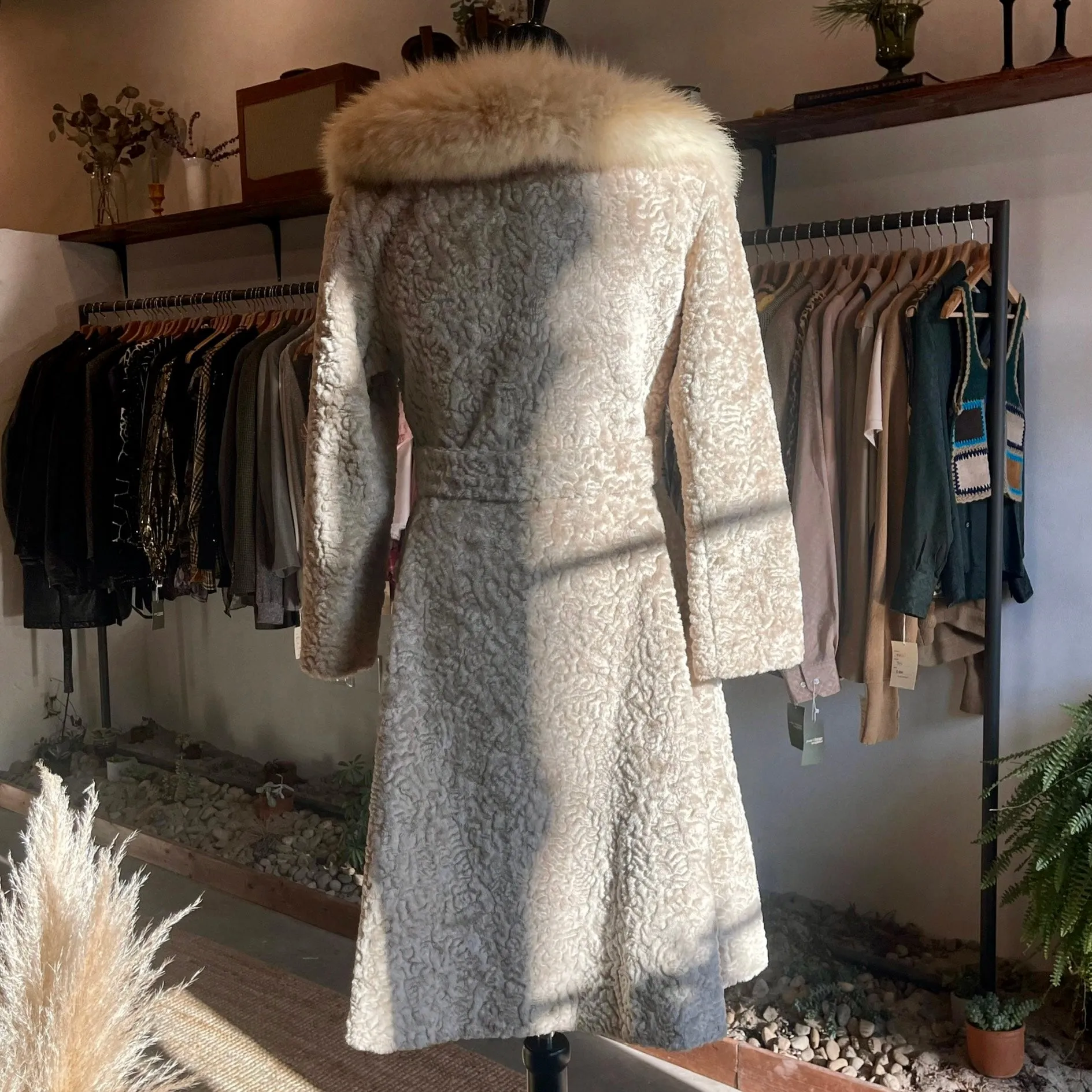 Vintage 70s Belted Sportowne La France Fur Jacket