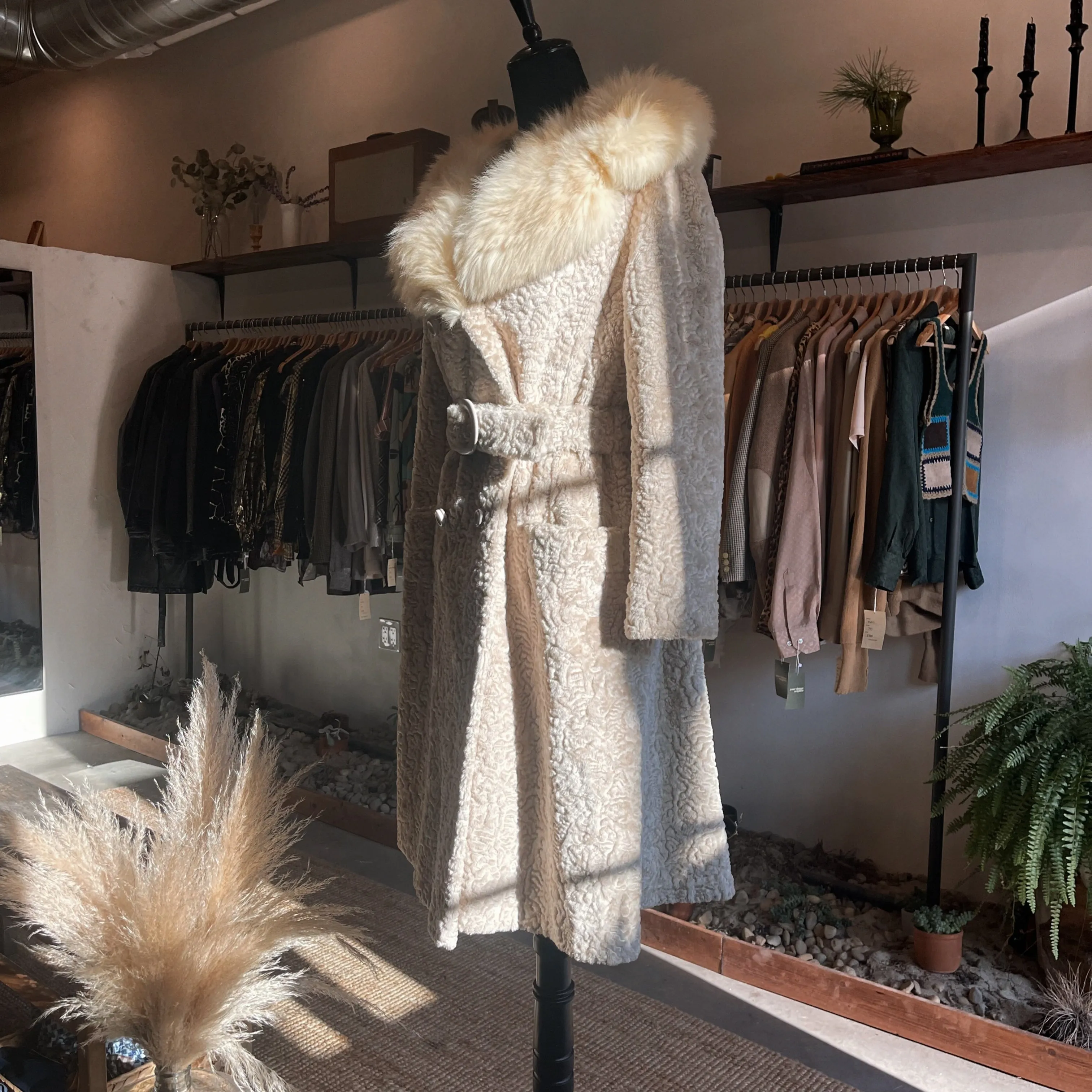Vintage 70s Belted Sportowne La France Fur Jacket