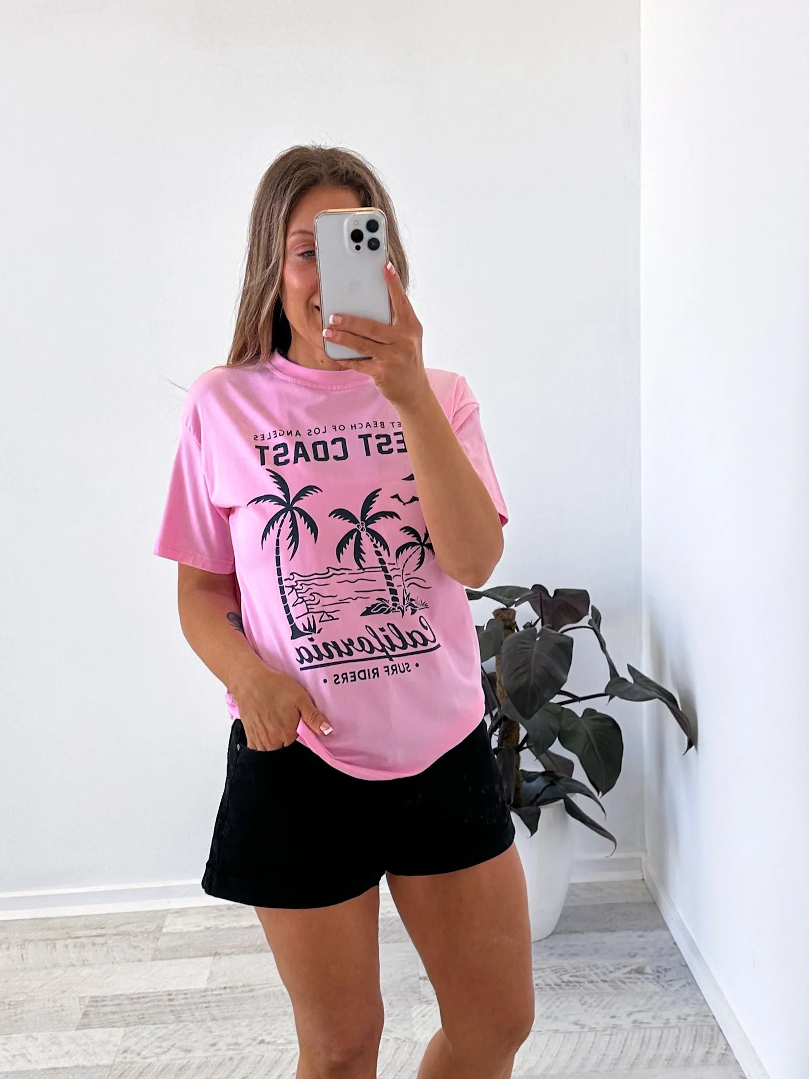 West Coast Tee - Pink