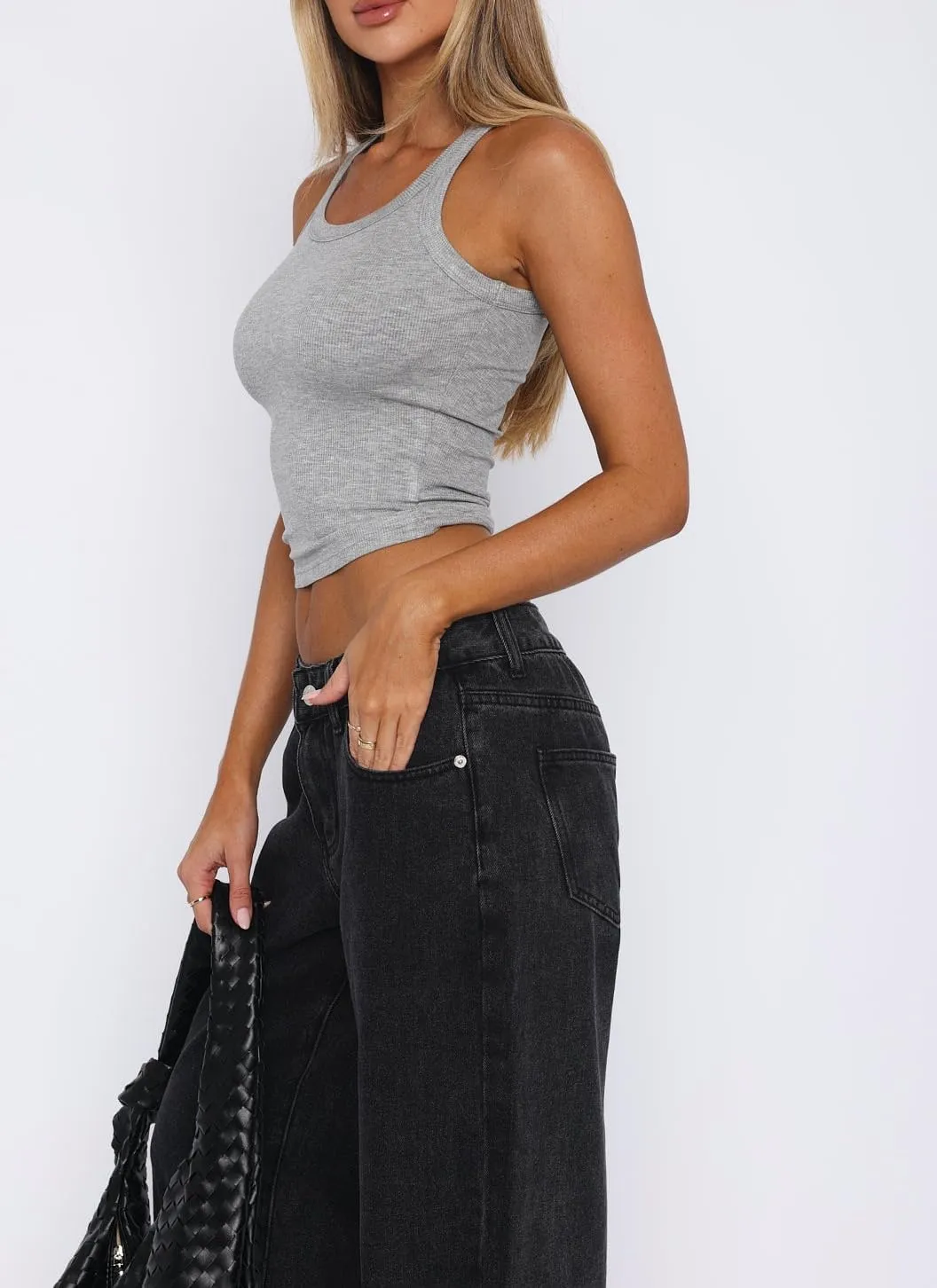 Women's Scoop Neck Tank Tops Ribbed Slim Fit Sleeveless Shirts Casual Basic Solid Stretch Cami Tops Blouse